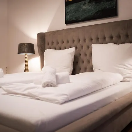 Junik - In Apartamento *