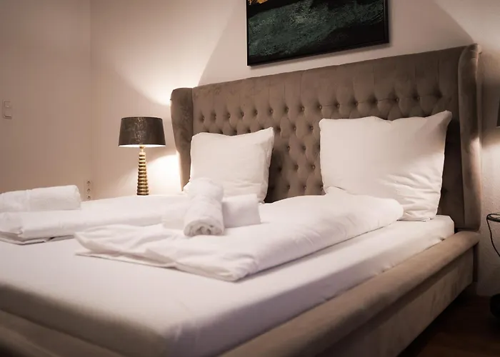 Junik - In Lejlighed *